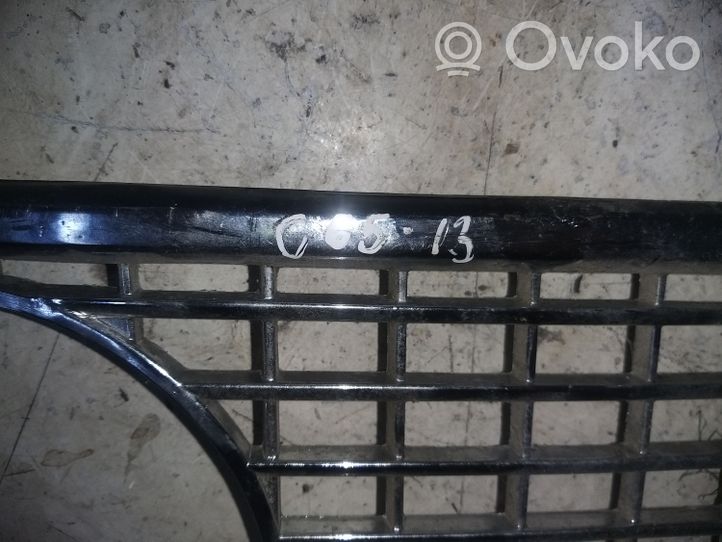 Lada 2110 Grille de calandre avant 8401013