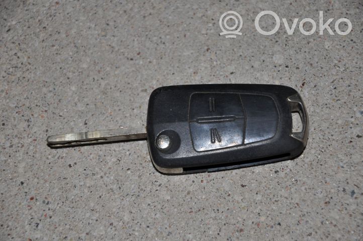 Opel Vectra C Ignition key/card 
