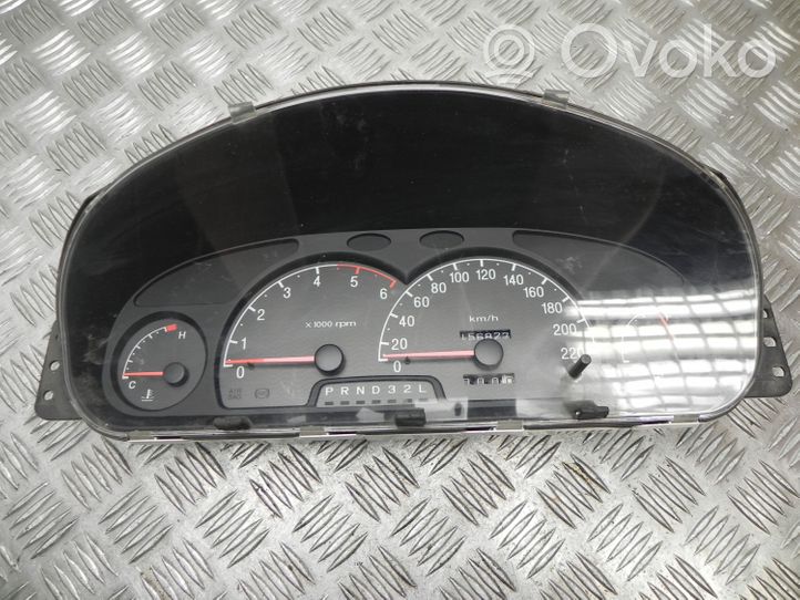 Hyundai Trajet Compteur de vitesse tableau de bord 940033A865