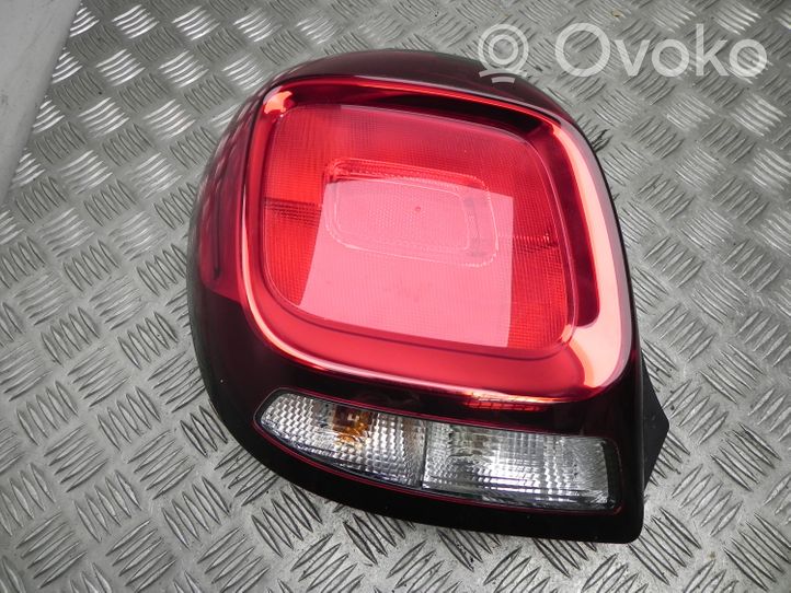 Citroen C1 Luci posteriori 815600H162