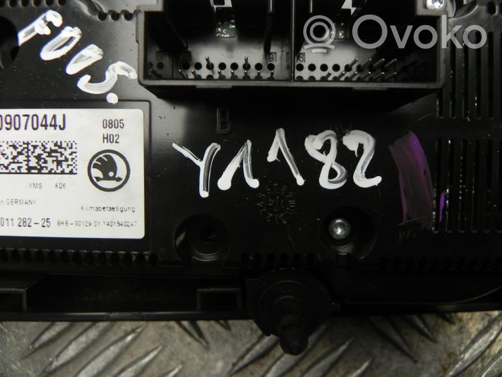 Skoda Octavia Mk3 (5E) Panel klimatyzacji 5E0907044J