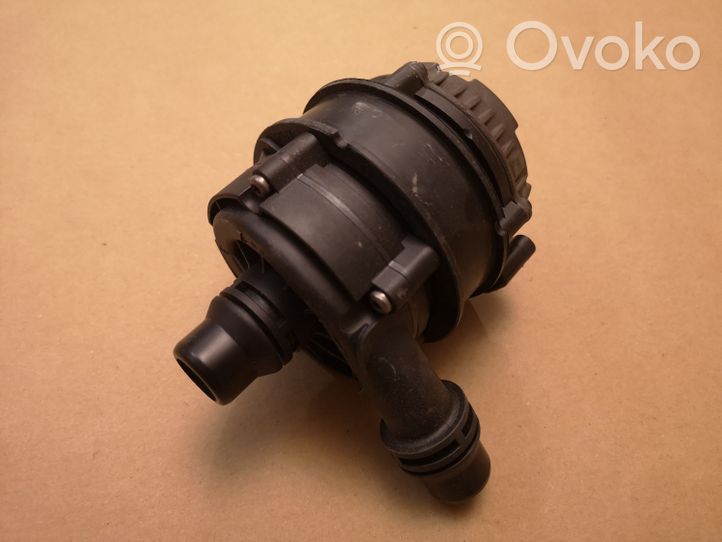 BMW 3 G20 G21 Pompe de circulation d'eau 11518651288