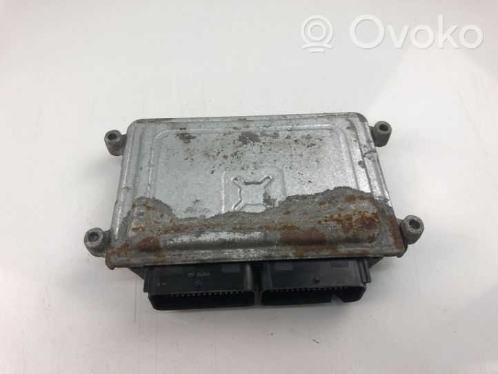 Chevrolet Aveo Calculateur moteur ECU 25184299