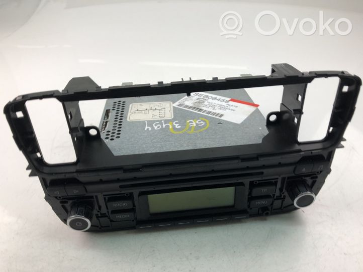 Skoda Citigo Unité principale radio / CD / DVD / GPS 1ST035156B