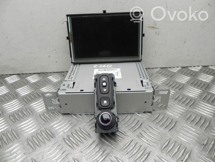 Renault Zoe Radio / CD/DVD atskaņotājs / navigācija 259156379R