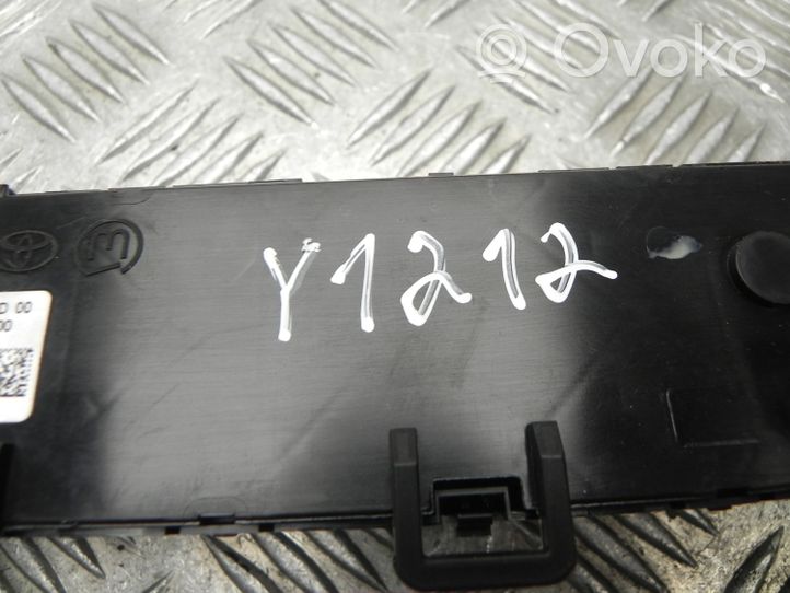 Opel Vivaro Climate control unit 98340382ZD