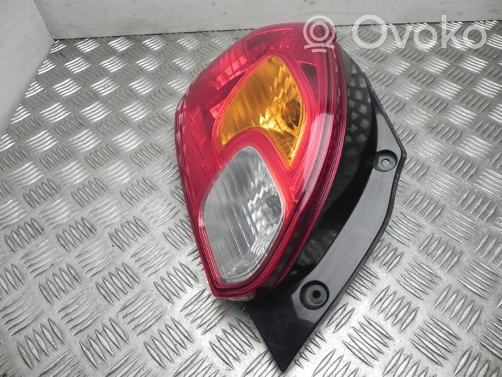 Mitsubishi Mirage VI G4 Attrage Lampa tylna STANLEYW0449