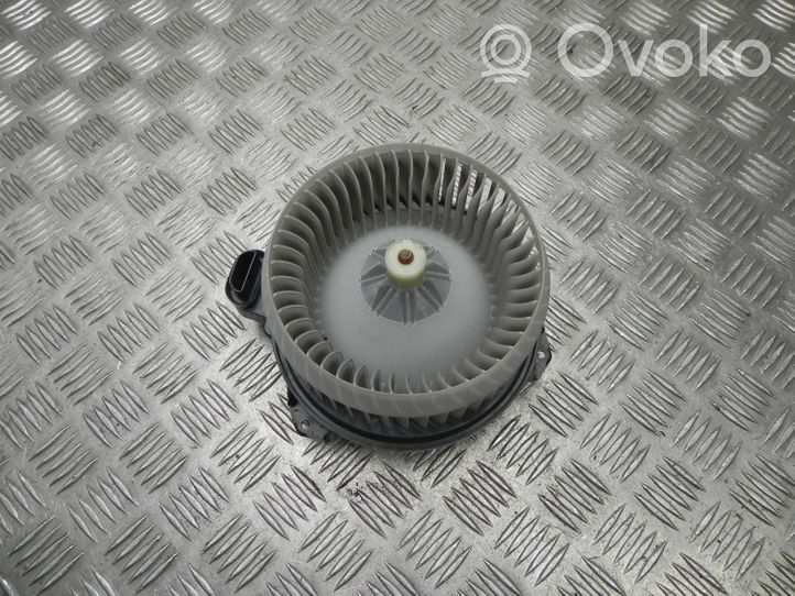 Toyota Corolla E160 E170 Mazā radiatora ventilators AV2727008104