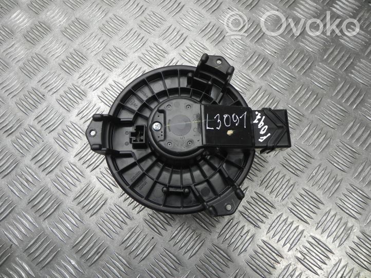 Toyota Verso-S Ventola riscaldamento/ventilatore abitacolo 1280