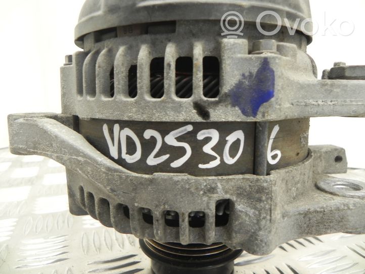 Toyota Verso-S Generatore/alternatore 2706047150