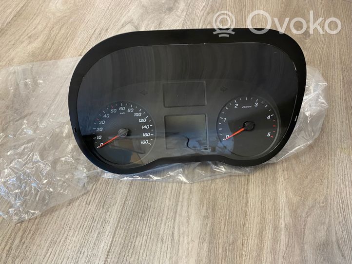 Mercedes-Benz Sprinter W907 W910 Speedometer (instrument cluster) A9079001207