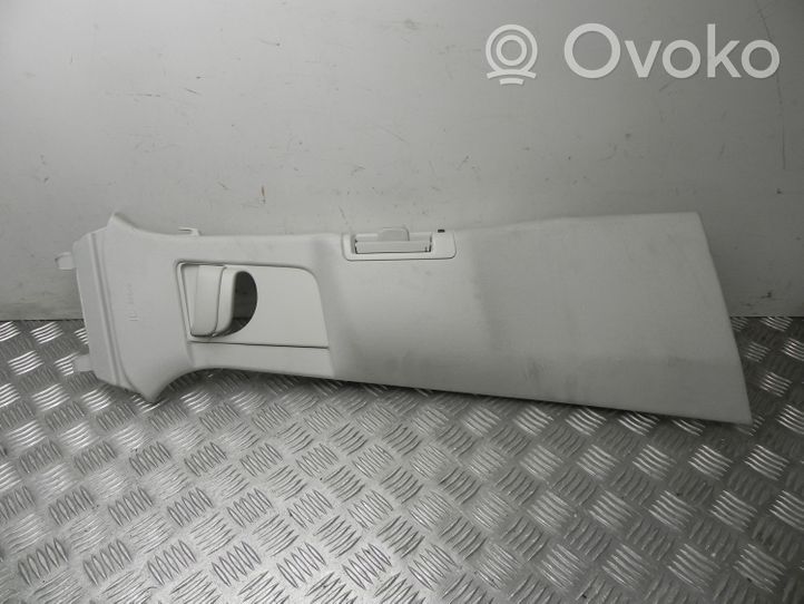 Volvo XC60 Rivestimento montante (B) (superiore) 32132589