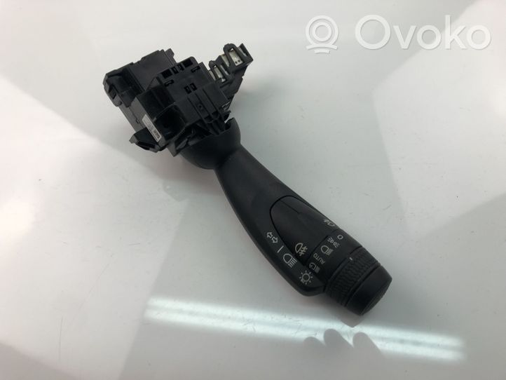 Volvo XC40 Leva/interruttore dell’indicatore di direzione e tergicristallo 31481371