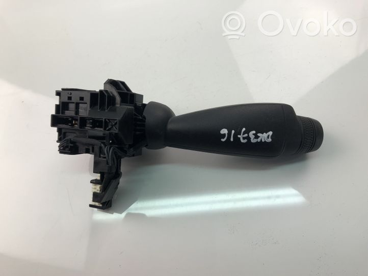 Volvo XC40 Leva/interruttore dell’indicatore di direzione e tergicristallo 31481371