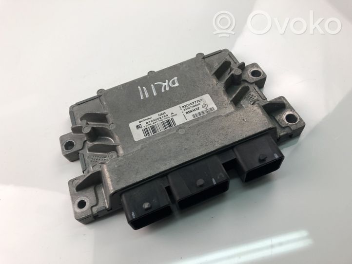 Renault Clio III Sterownik / Moduł ECU 8201077701