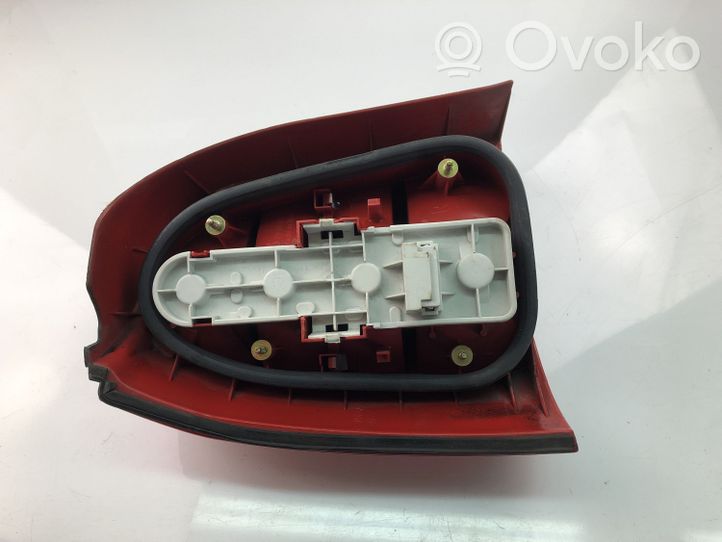 Audi A4 S4 B6 8E 8H Lampa tylna 8D9945096C