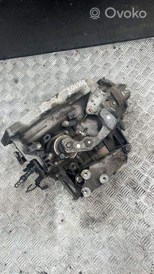 Opel Astra J Scatola del cambio manuale a 5 velocità 55194293