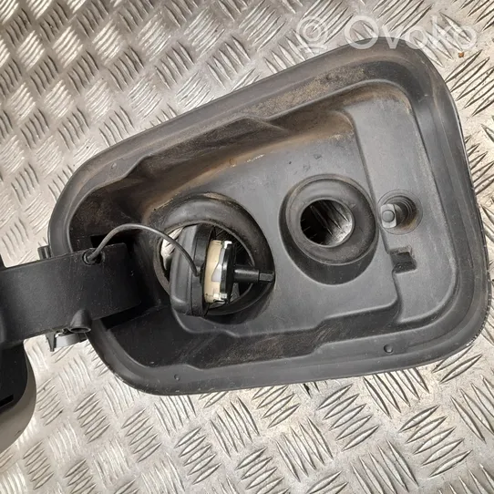 BMW 5 G30 G31 Bouchon, volet de trappe de réservoir à carburant 7391833