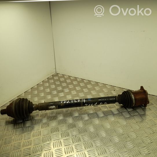 Volkswagen PASSAT B8 Etuvetoakseli 3Q0407272A