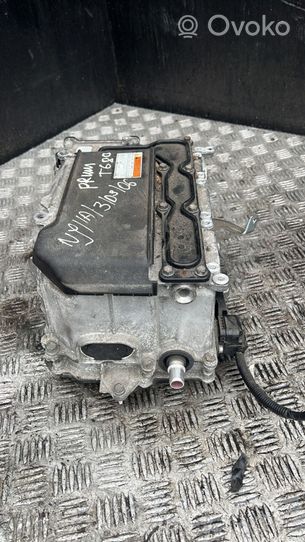 Toyota Prius+ (ZVW40) Voltage converter inverter G920028030