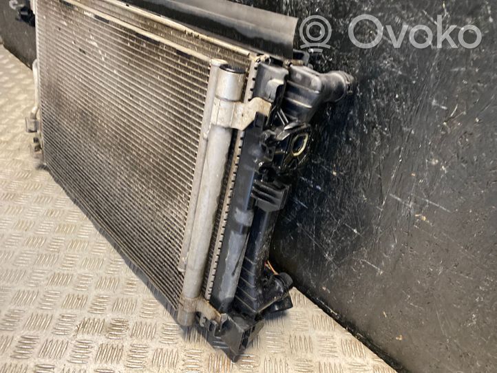 Skoda Fabia Mk3 (NJ) Radiateur de refroidissement 5Q0816411S