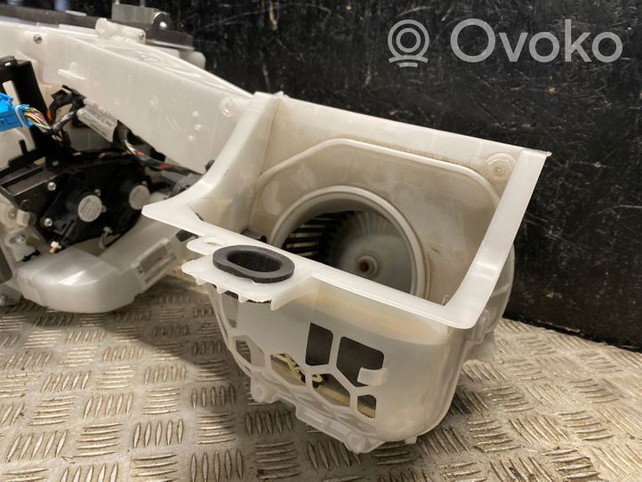 Opel Vivaro Scatola alloggiamento climatizzatore riscaldamento abitacolo assemblata 9836407680