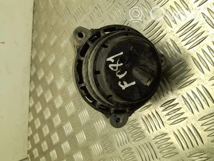 BMW 5 G30 G31 Support de moteur, coussinet 6883514