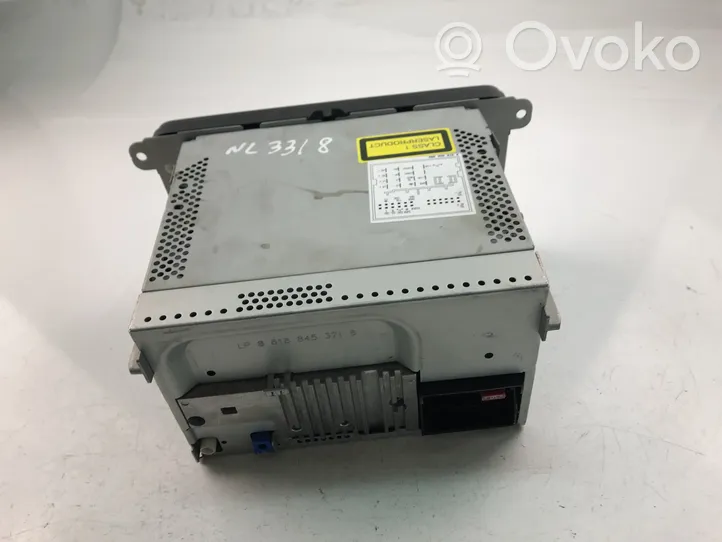 Volkswagen Touran I Radio/CD/DVD/GPS head unit 1K0035191D