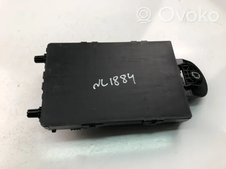 Volvo S90, V90 Fuse box set 31682732