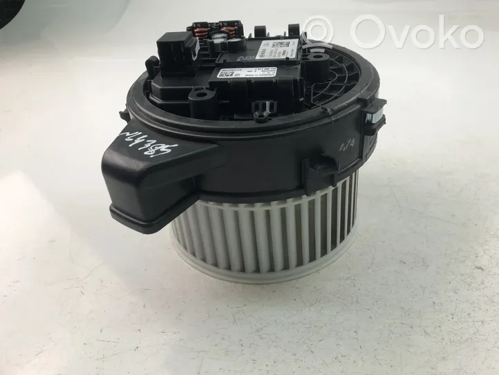 BMW 5 G30 G31 Ventola riscaldamento/ventilatore abitacolo F011500123