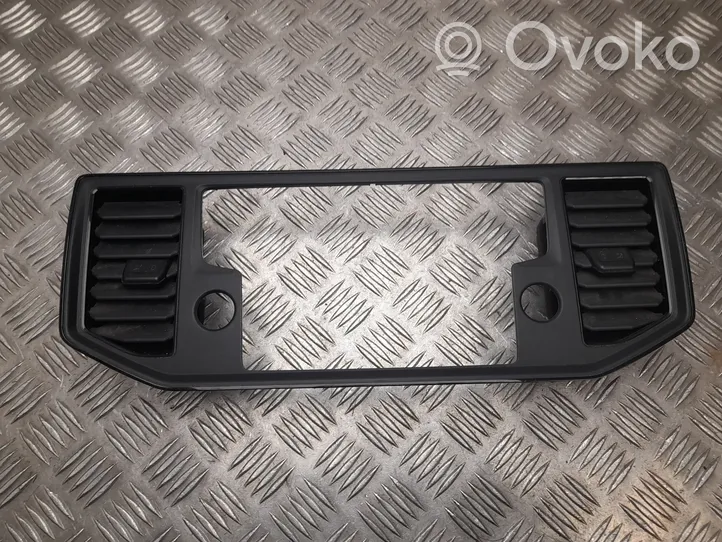 Volkswagen Crafter Centrinės oro grotelės 7C0857038F