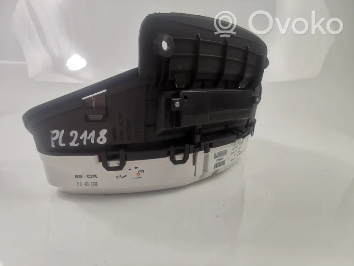 Volvo V60 Tachimetro (quadro strumenti) 31343325AA