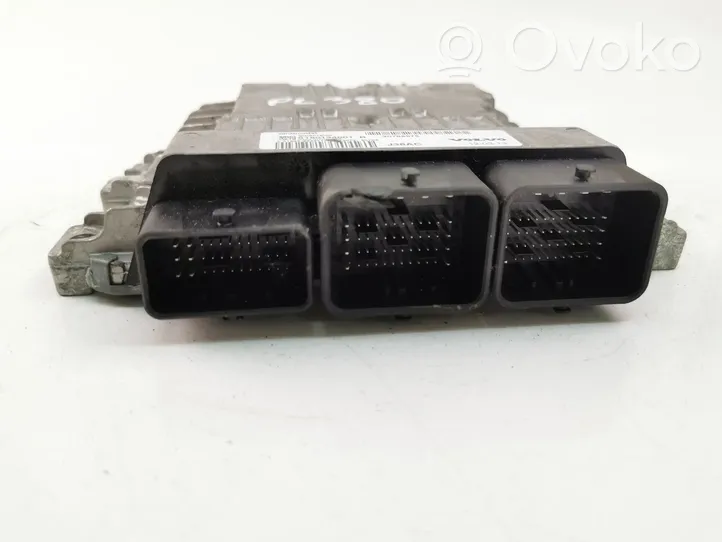 Volvo C30 Calculateur moteur ECU 30788975