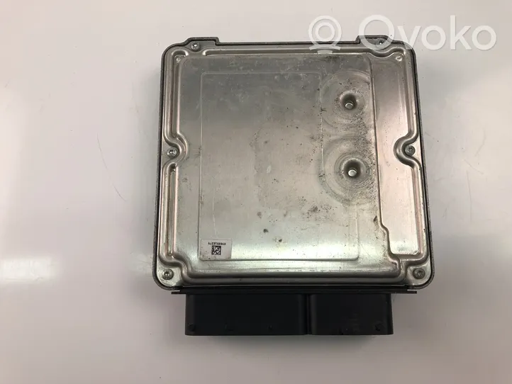 Volkswagen Golf VII Sterownik / Moduł ECU 04L907309B