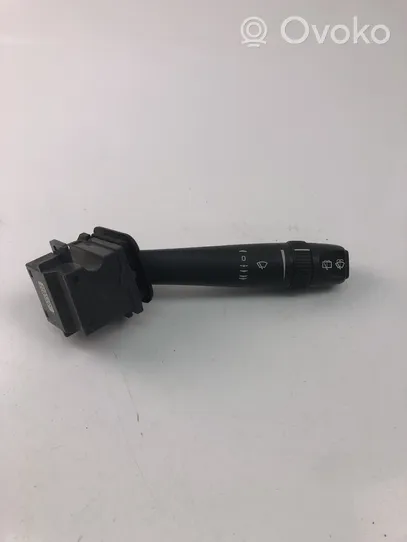 Volvo XC70 Wiper turn signal indicator stalk/switch 8691545