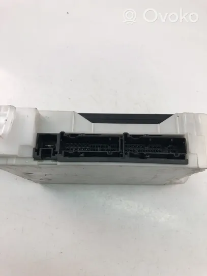 Toyota Corolla E210 E21 Module confort 89221K0020