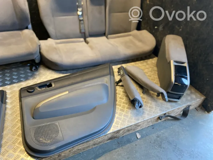 Toyota Prius (XW20) Fotele / Kanapa / Komplet 