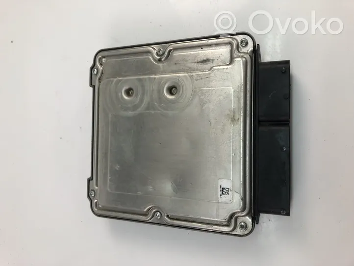 Audi A3 S3 8V Sterownik / Moduł ECU 04L907309B