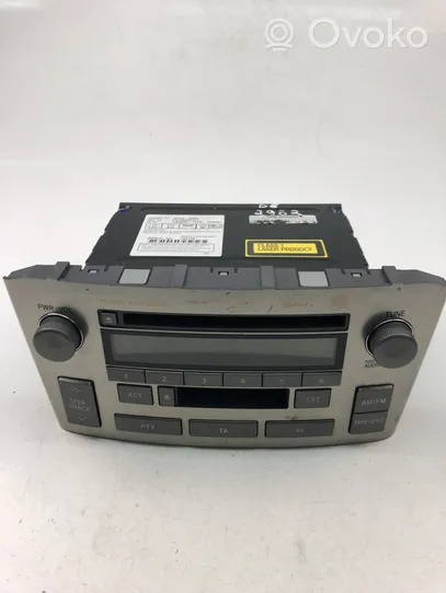 Toyota Avensis T270 Unité principale radio / CD / DVD / GPS 8612005081