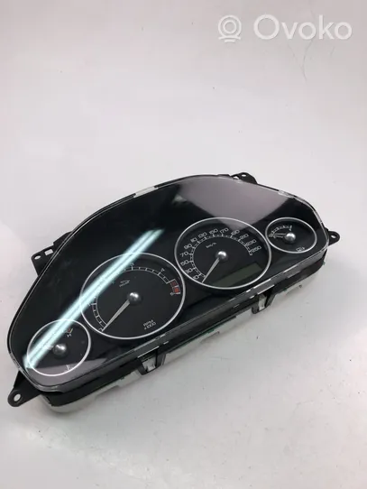Jaguar X-Type Speedometer (instrument cluster) 1X4F10B885AB