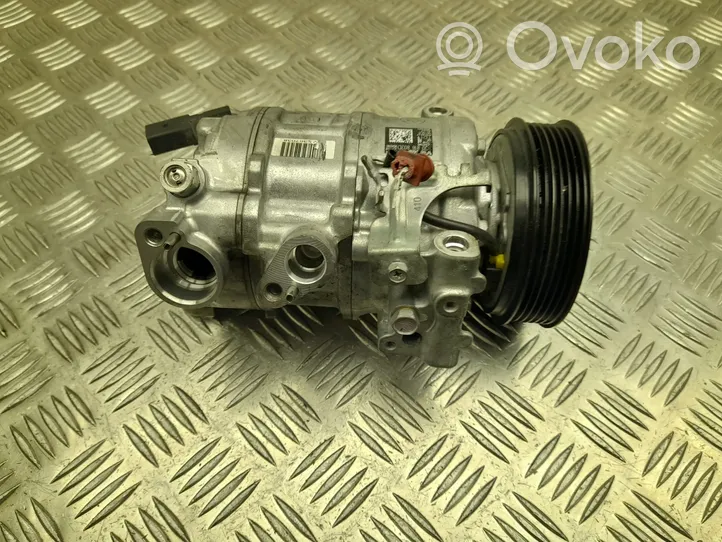 Skoda Octavia Mk4 Compressore aria condizionata (A/C) (pompa) 3Q0816803D