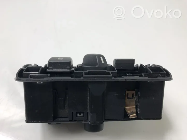 Volvo V60 Light switch 30739448