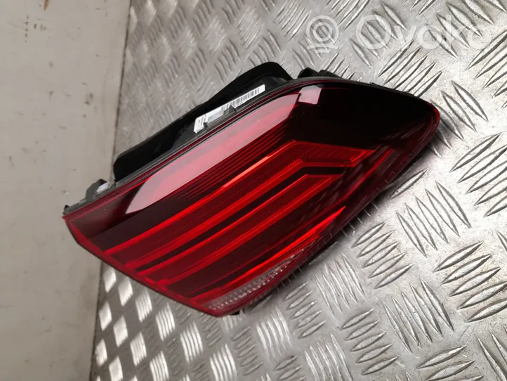 Volkswagen Golf VII Rear/tail lights 5G0945093AG