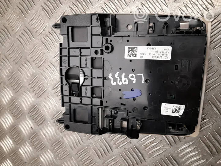 BMW 2 F45 Inne oświetlenie wnętrza kabiny 9348998