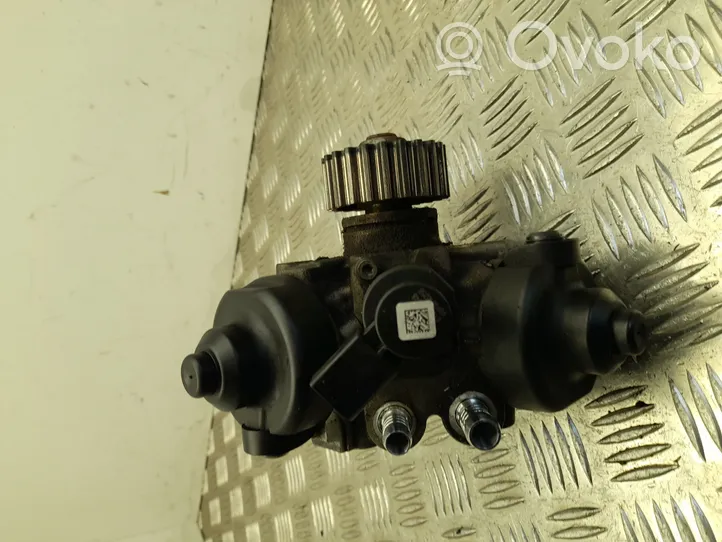 Volkswagen Touareg II Pompe à carburant 059130755AH