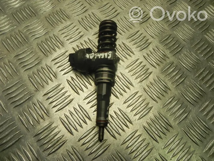 Volkswagen Sharan Injecteur de carburant 038130079QX