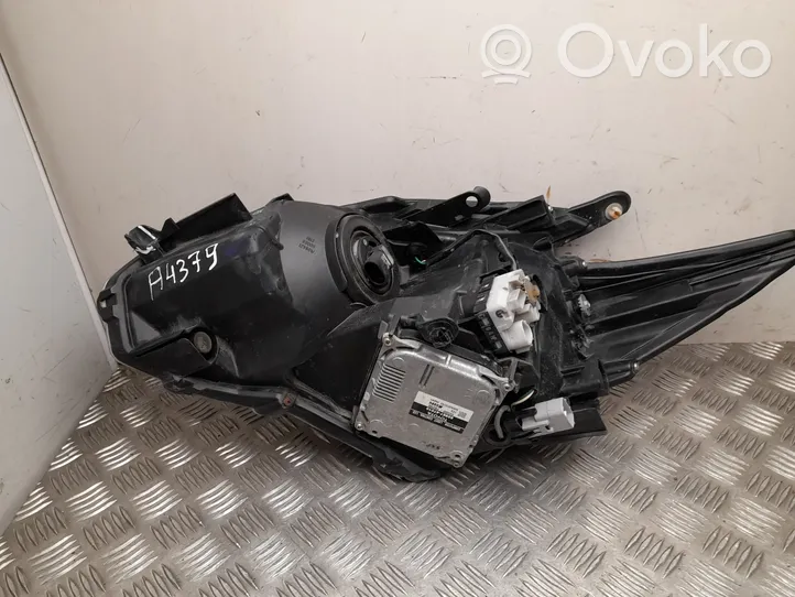 Toyota Prius (XW30) Lampa przednia E11005841