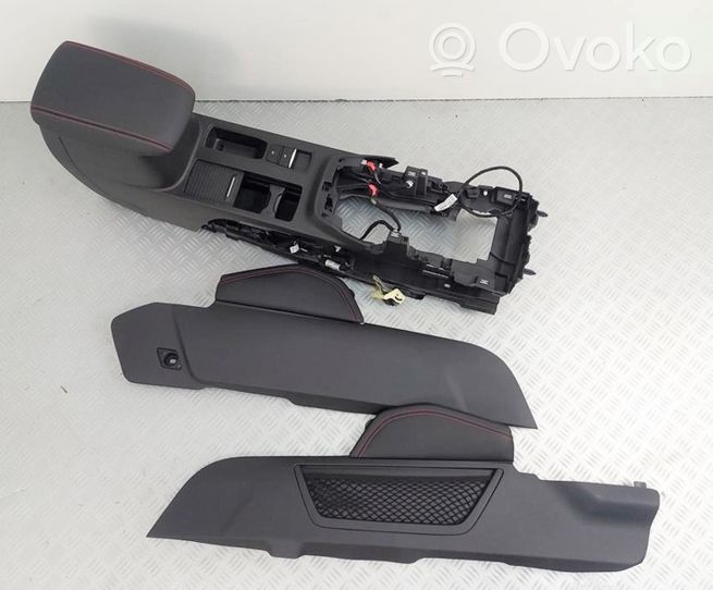 Ford Kuga III Center console 