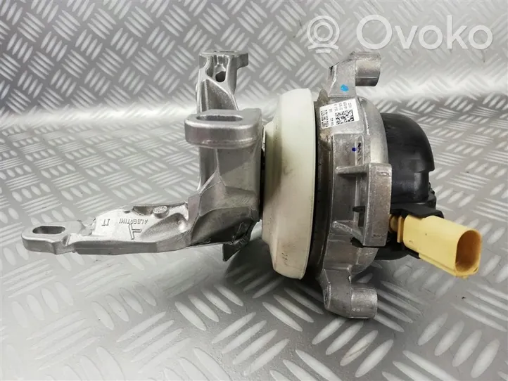 Audi A8 S8 D5 Supporto della scatola del cambio 4M0399152Q