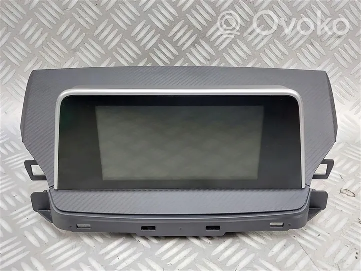 Mitsubishi Eclipse Cross Radio/CD/DVD/GPS-pääyksikkö K7302404